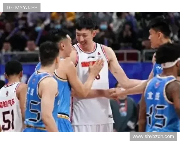 广东宏远迎强敌上演巅峰对决全力冲击新赛季开门红 广东宏远迎强敌上演巅峰对决全力冲击新赛季开门红