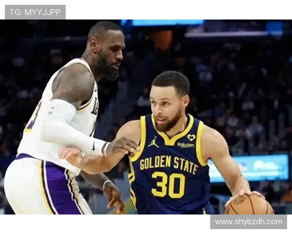 灰熊鏖战湖人巅峰对决双方激烈争夺季后赛关键席位 灰熊鏖战湖人巅峰对决双方激烈争夺季后赛关键席位