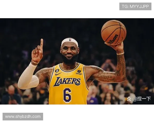 勒布朗詹姆斯跨越时代的传奇征程与篮球王者不老的奋斗精神