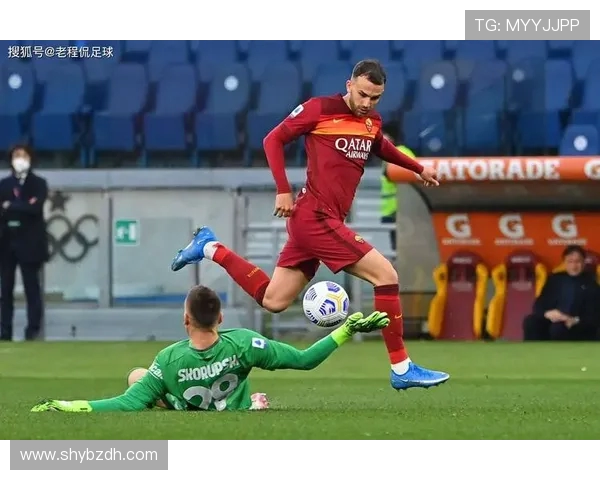 基尔与卡尔斯的激烈对决揭示足球战术与团队合作的重要性